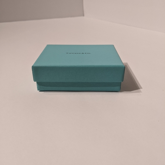 Tiffany & Co. Bracelet Box - Picture 5 of 8